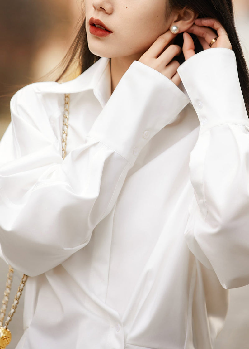 Classic Vintage Shirt with a Flattering Fit