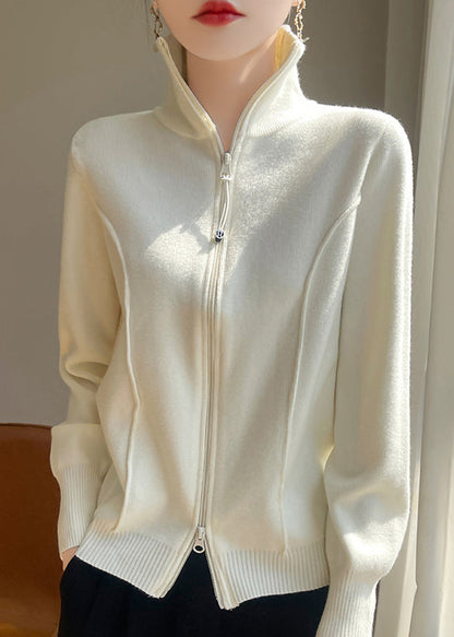 Polished Coat with an Effortless Classic Look