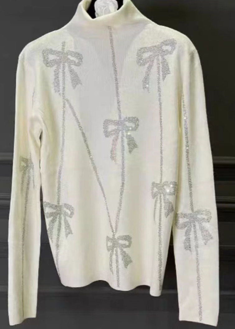 Polished Top with an Effortless Classic Look