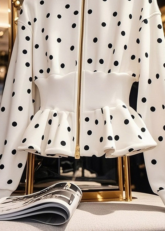 Elegantly Styled Coat for Everyday Wear