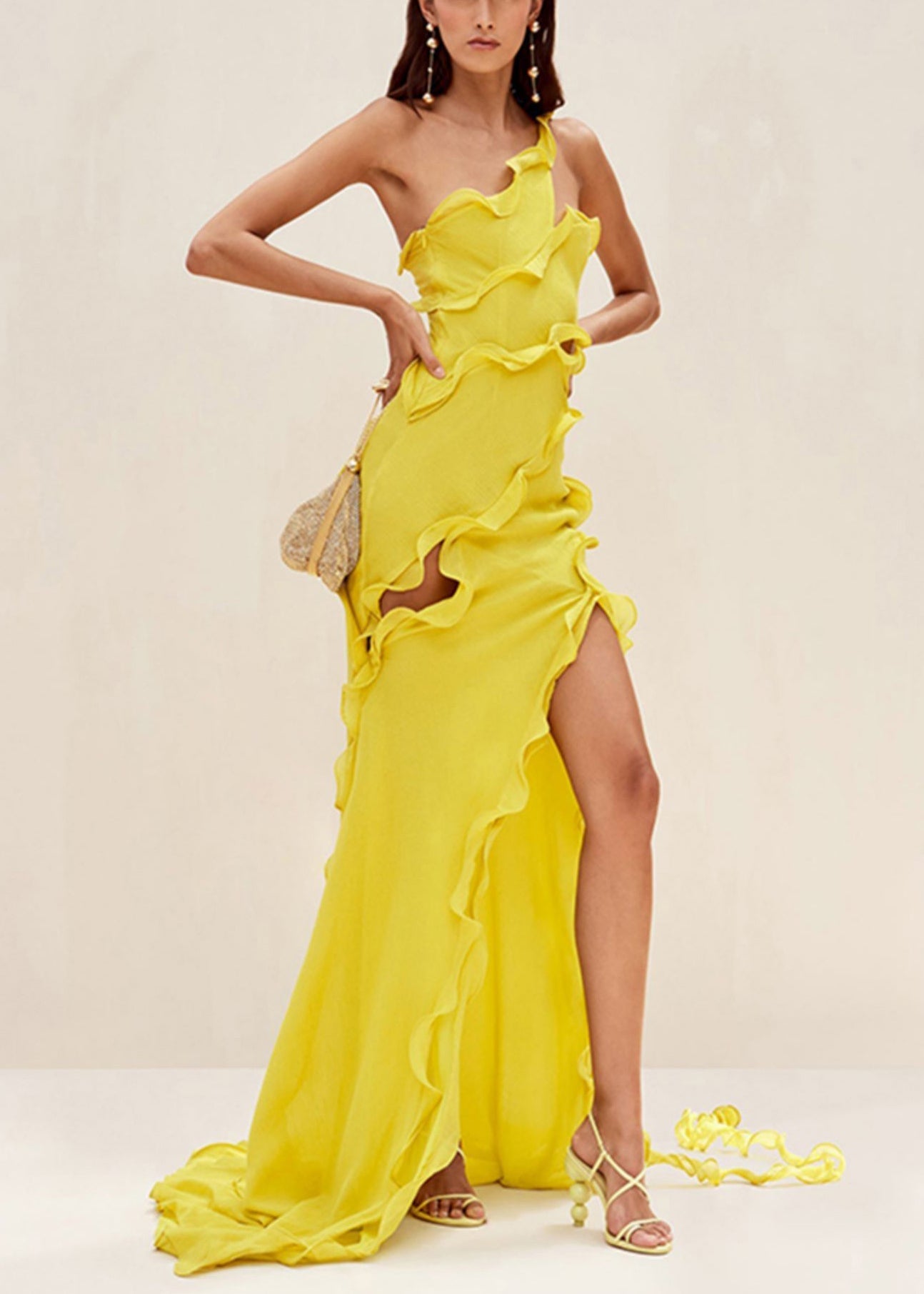 Polished Dress with an Effortless Classic Look
