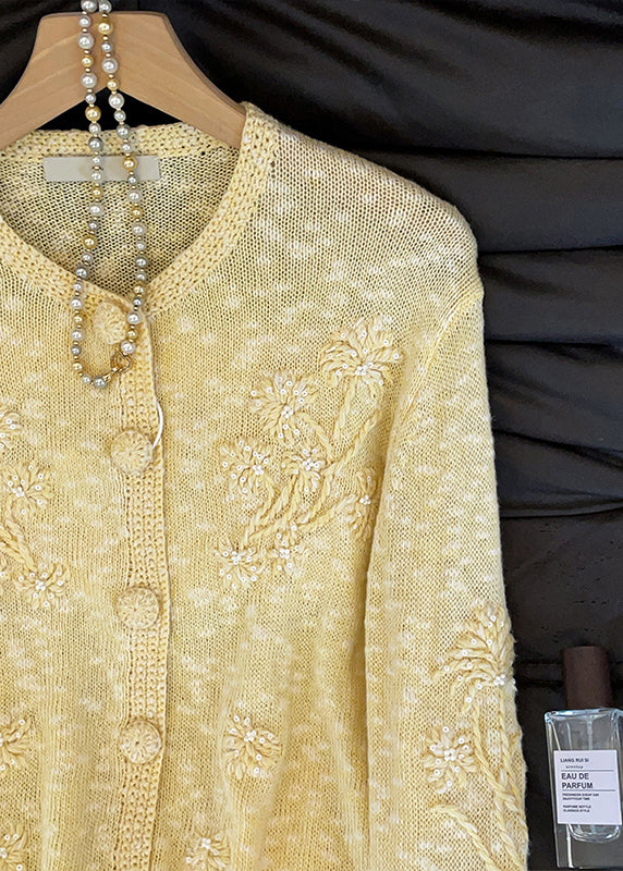 Elegantly Styled Cardigan for Everyday Wear