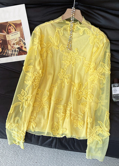 Classic Vintage Shirt with a Flattering Fit