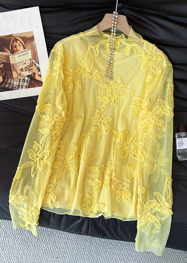 Classic Vintage Shirt with a Flattering Fit