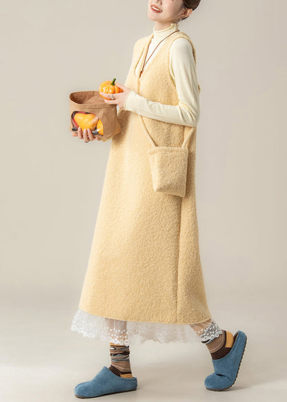 Beautifully Finished Garment in a Timeless Design
