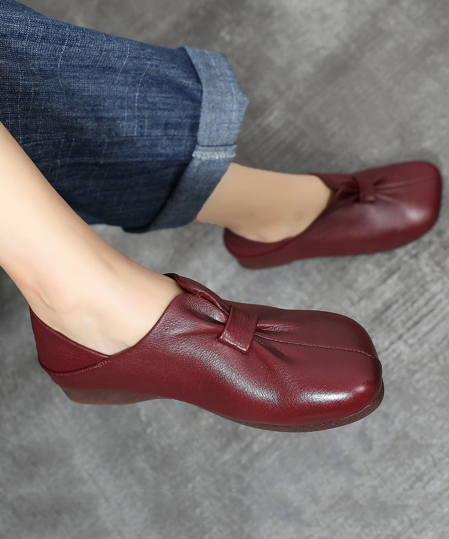 Comfortable Orthopedic Flats for Daily Wear