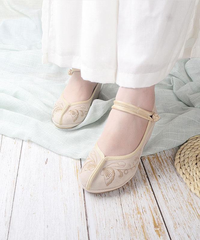 Chic Orthopedic Heels with Unique Design