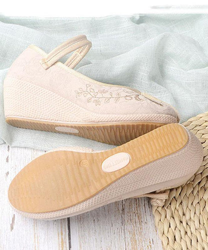 Chic Orthopedic Heels with Unique Design
