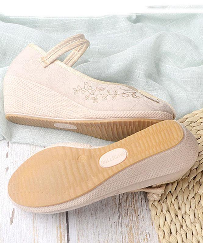 Chic Orthopedic Heels with Unique Design