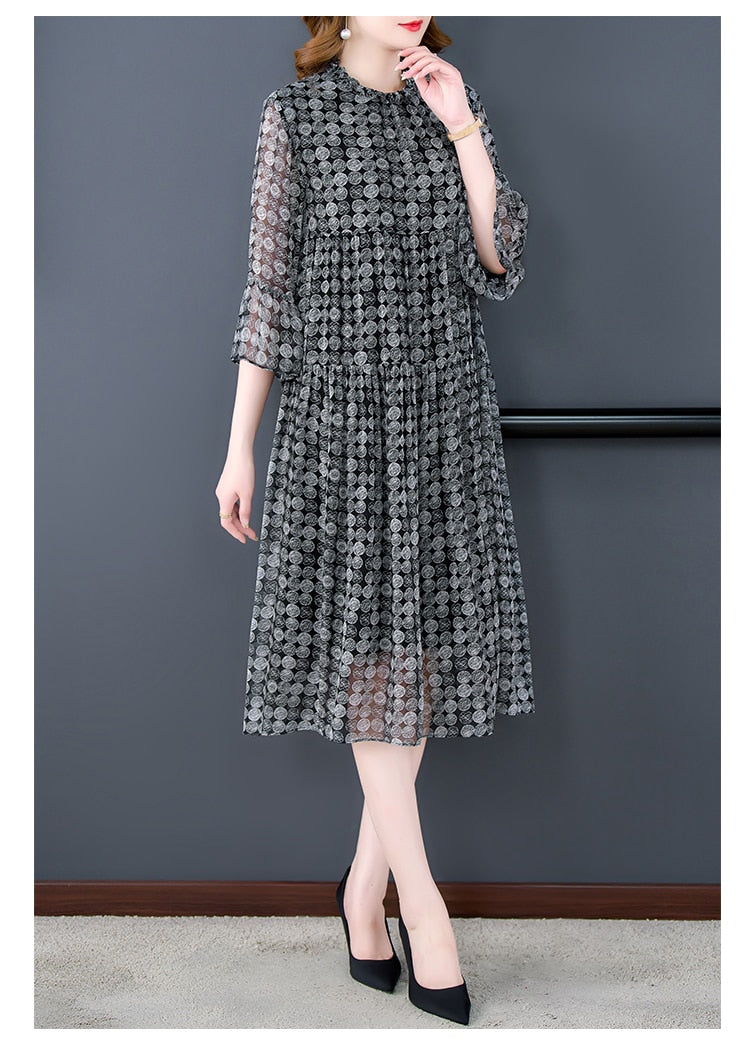 Classic Vintage & Enduringly Stylish Dress
