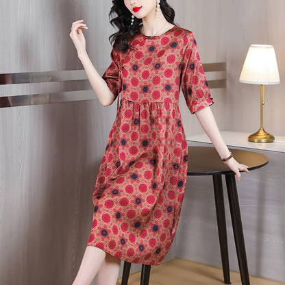 Classic Vintage & Enduringly Stylish Dress
