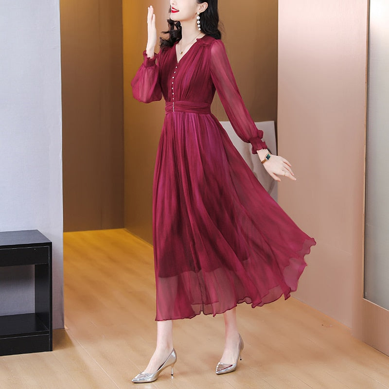 Gracefully Styled Dress for Any Occasion