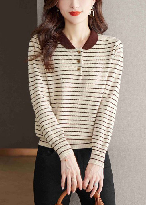Beautifully Finished Sweater in a Timeless Design