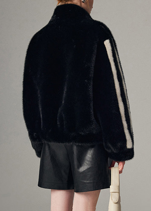 Gracefully Styled Coat for Any Occasion