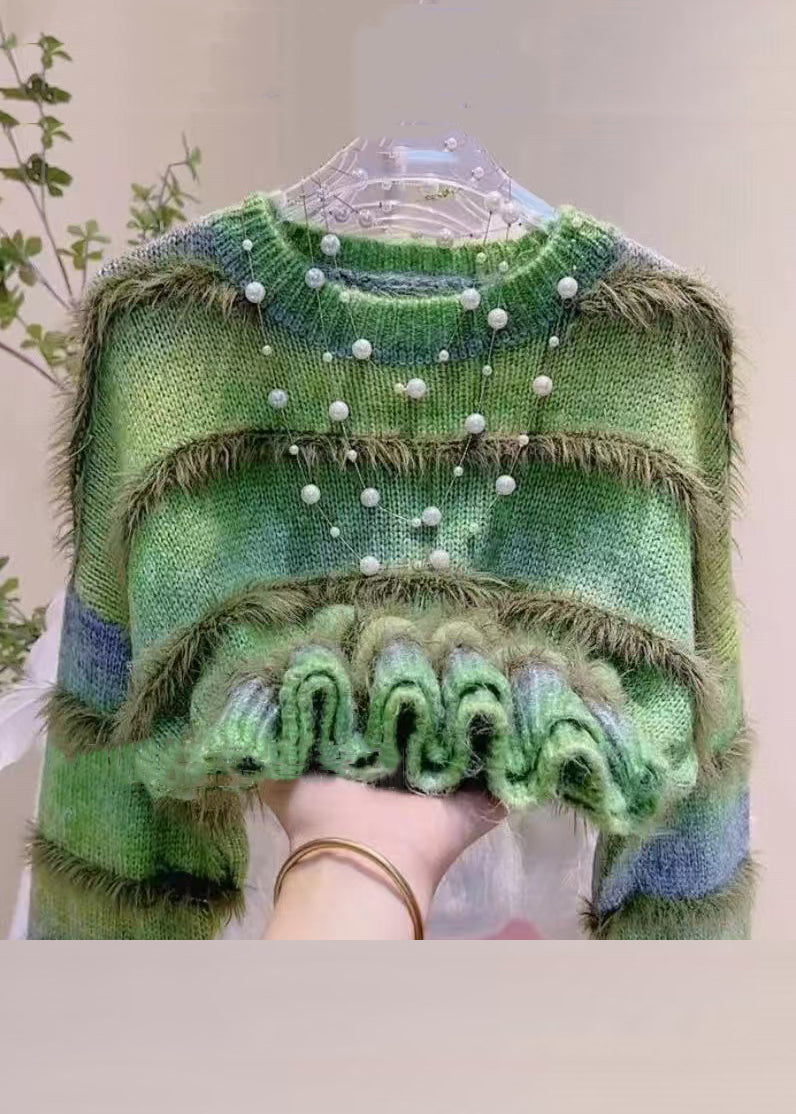 Gracefully Styled Sweater for Any Occasion