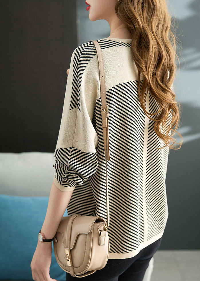 Gracefully Styled Shirt for Any Occasion