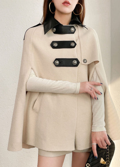 Elegantly Styled Coat for Everyday Wear