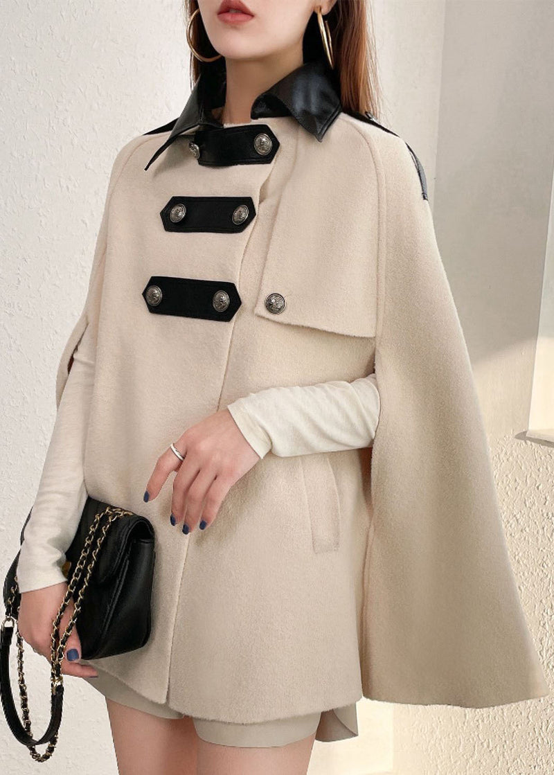 Elegantly Styled Coat for Everyday Wear