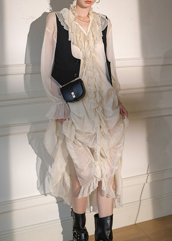 Well Tailored Dress with a Graceful Silhouette