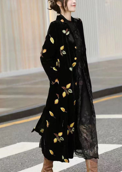 Effortlessly Elegant Coat with a Timeless Design