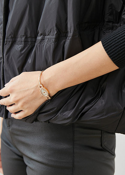 Gracefully Styled Garment for Any Occasion