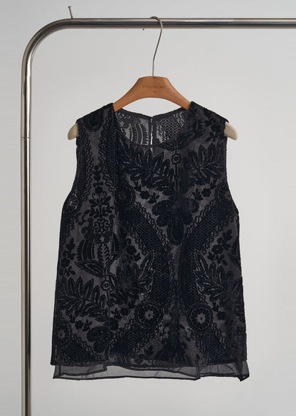 Polished Garment with an Effortless Classic Look