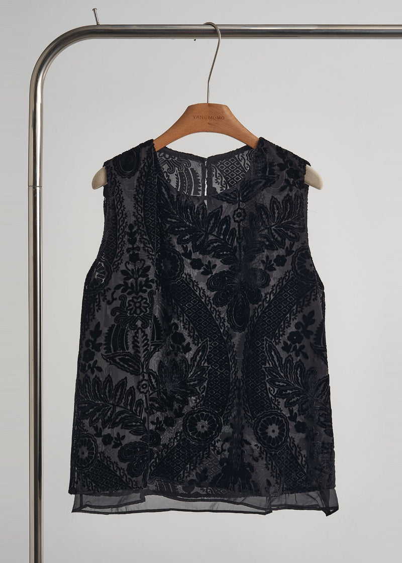 Polished Garment with an Effortless Classic Look