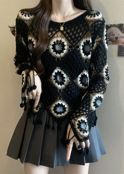Effortlessly Elegant Top with a Timeless Design