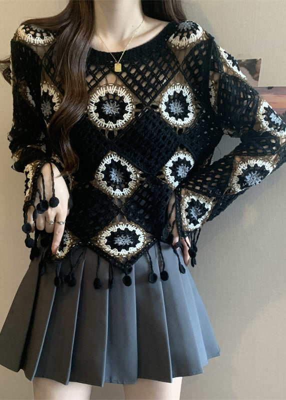 Effortlessly Elegant Top with a Timeless Design