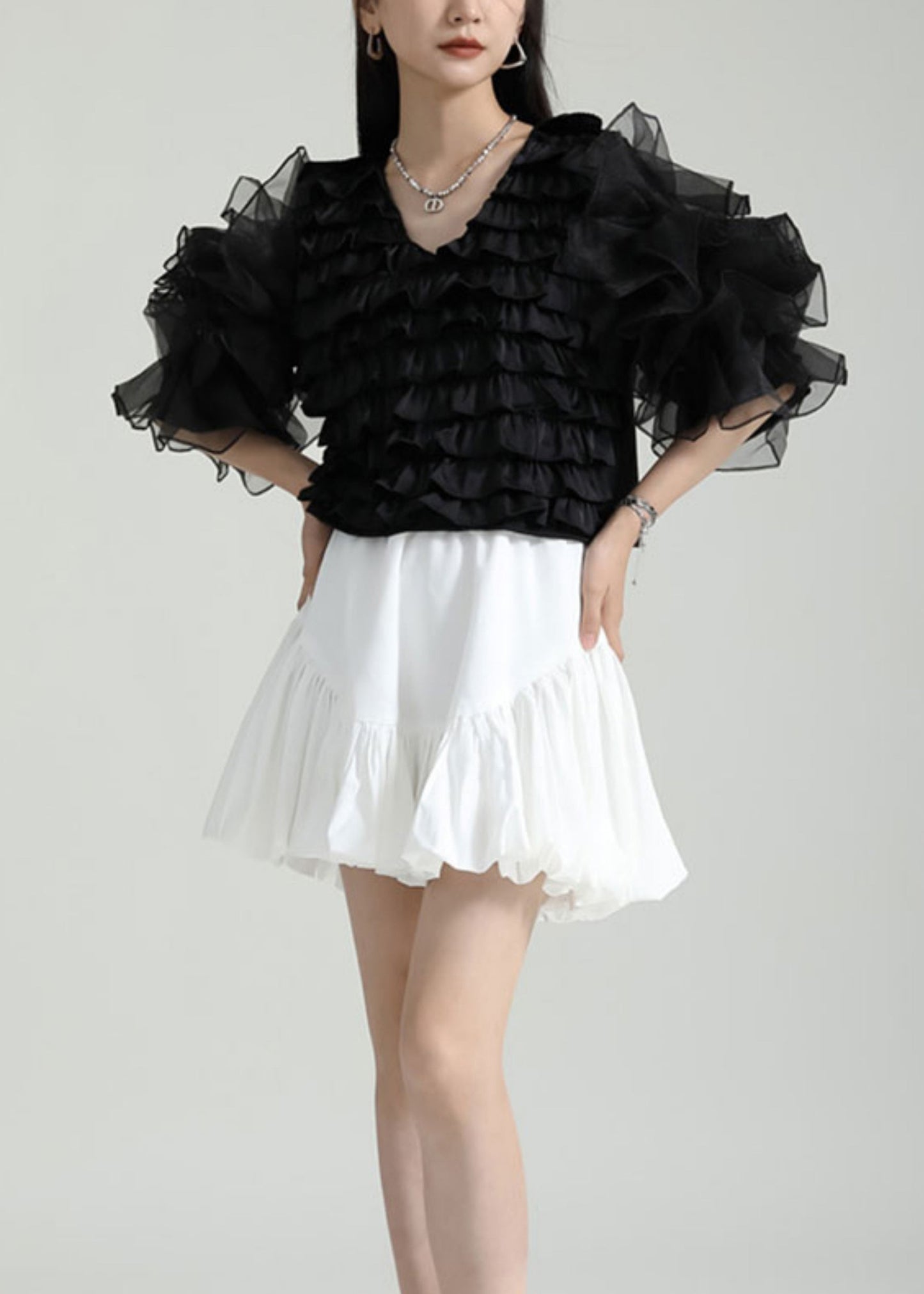 Sophisticated Blouse with a Clean Classic Look