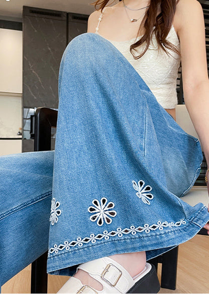A Vintage Style Pants with Delicate Timeless Details