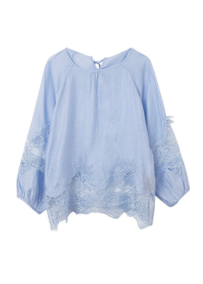 Gracefully Styled Blouse for Any Occasion