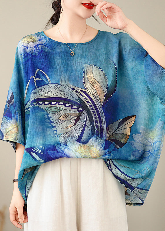 Effortlessly Elegant Top with a Timeless Design