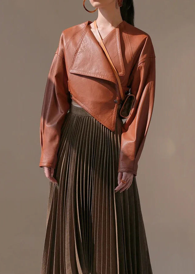Well Tailored Coat with a Graceful Silhouette