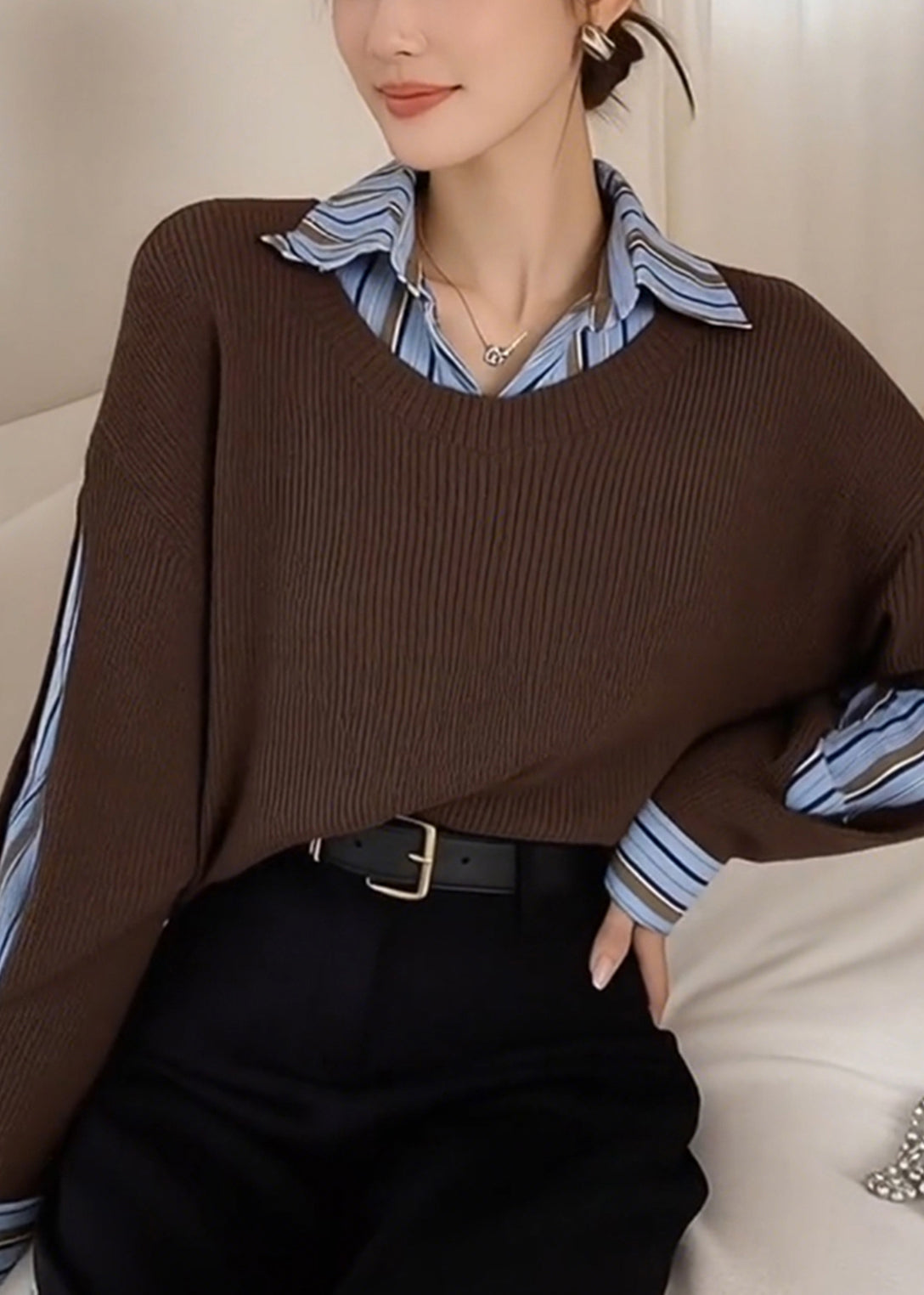 Effortlessly Elegant Shirt with a Timeless Design