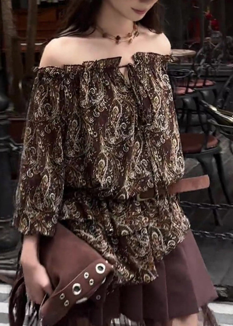 Well Tailored Blouse with a Graceful Silhouette