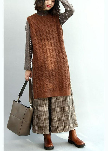 Sophisticated Garment with a Clean Classic Look