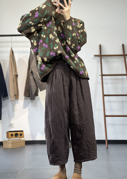 Classic Vintage Sweater with a Flattering Fit