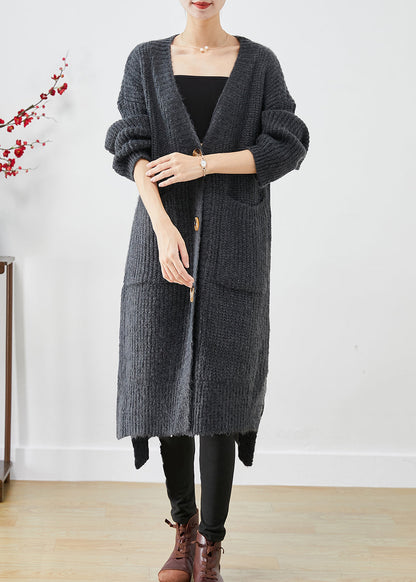 Beautifully Finished Cardigan in a Timeless Design