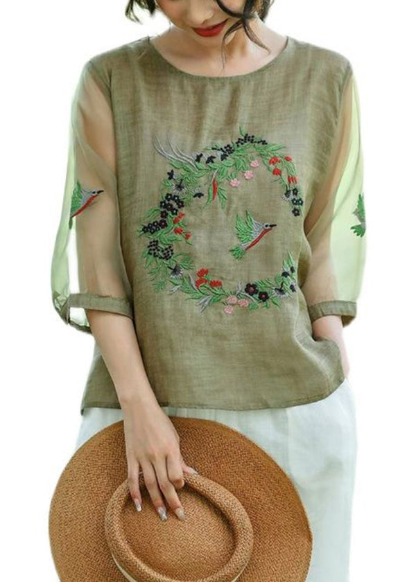 Elegantly Styled Shirt for Everyday Wear