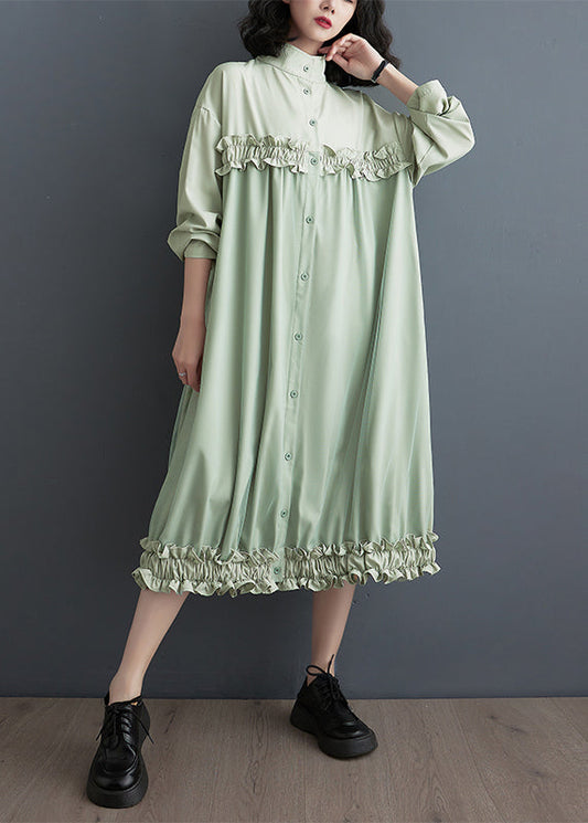 Well Tailored Blouse with a Graceful Silhouette