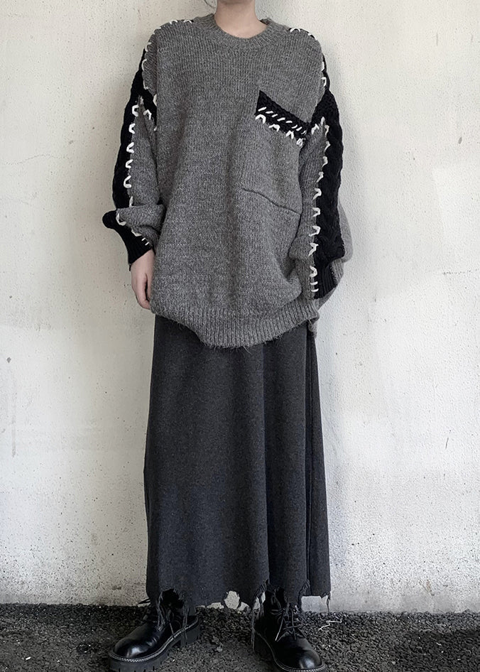 Well Tailored Sweater with a Graceful Silhouette
