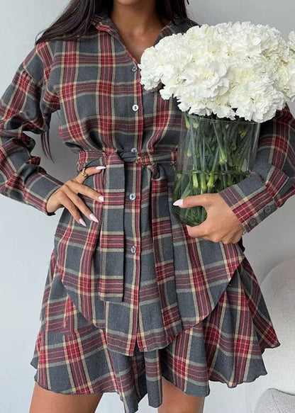 Sophisticated Garment with a Clean Classic Look