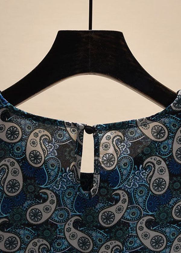 Elegantly Styled Blouse for Everyday Wear