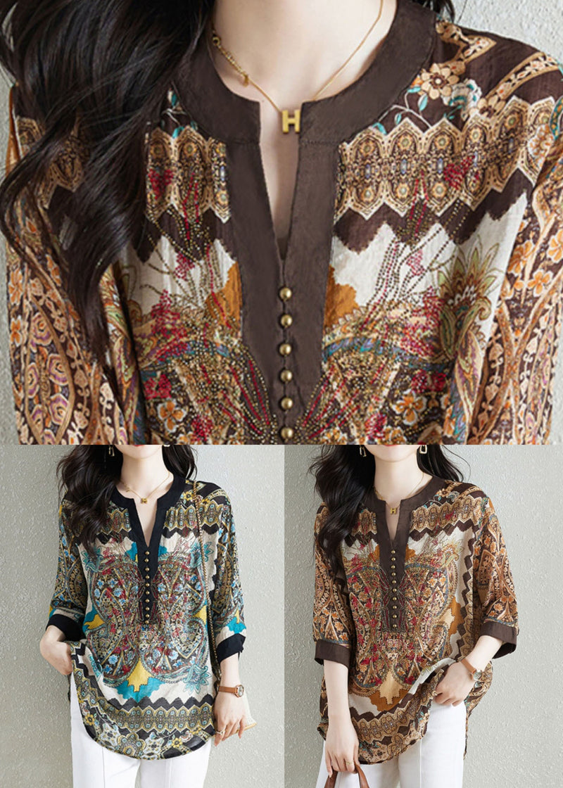Classic Vintage Shirt with a Flattering Fit