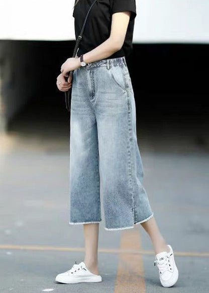 Elegantly Styled Trousers for Everyday Wear