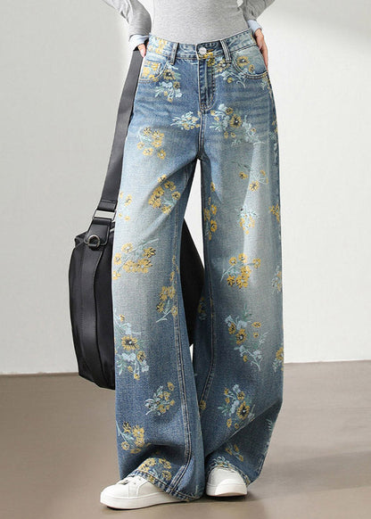Effortlessly Elegant Pants with a Timeless Design