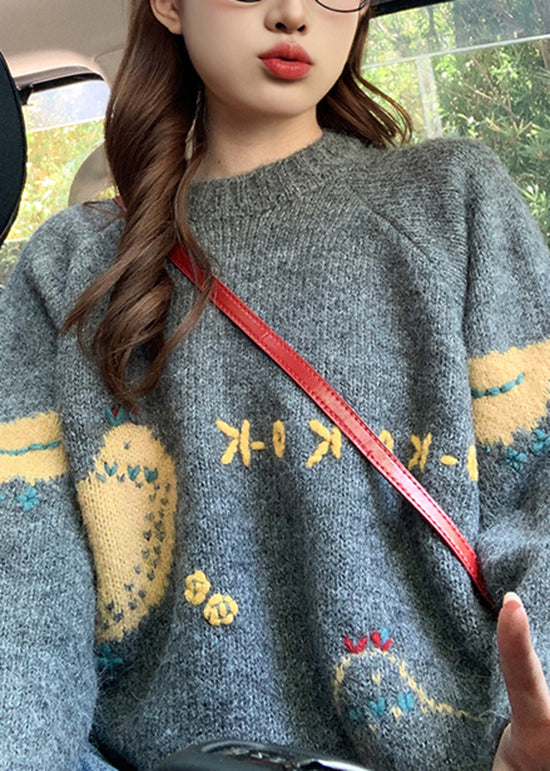 Beautifully Finished Sweater in a Timeless Design