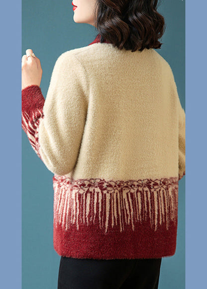 Well Tailored Coat with a Graceful Silhouette