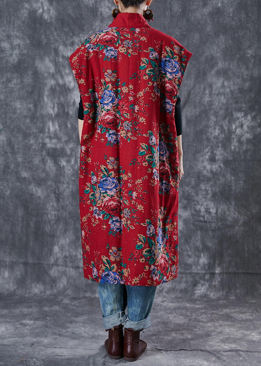 Classic Vintage Cardigan with a Flattering Fit